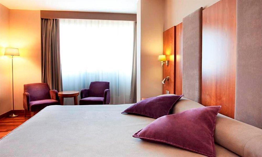 Nh Ciudad De Hotel Valenza