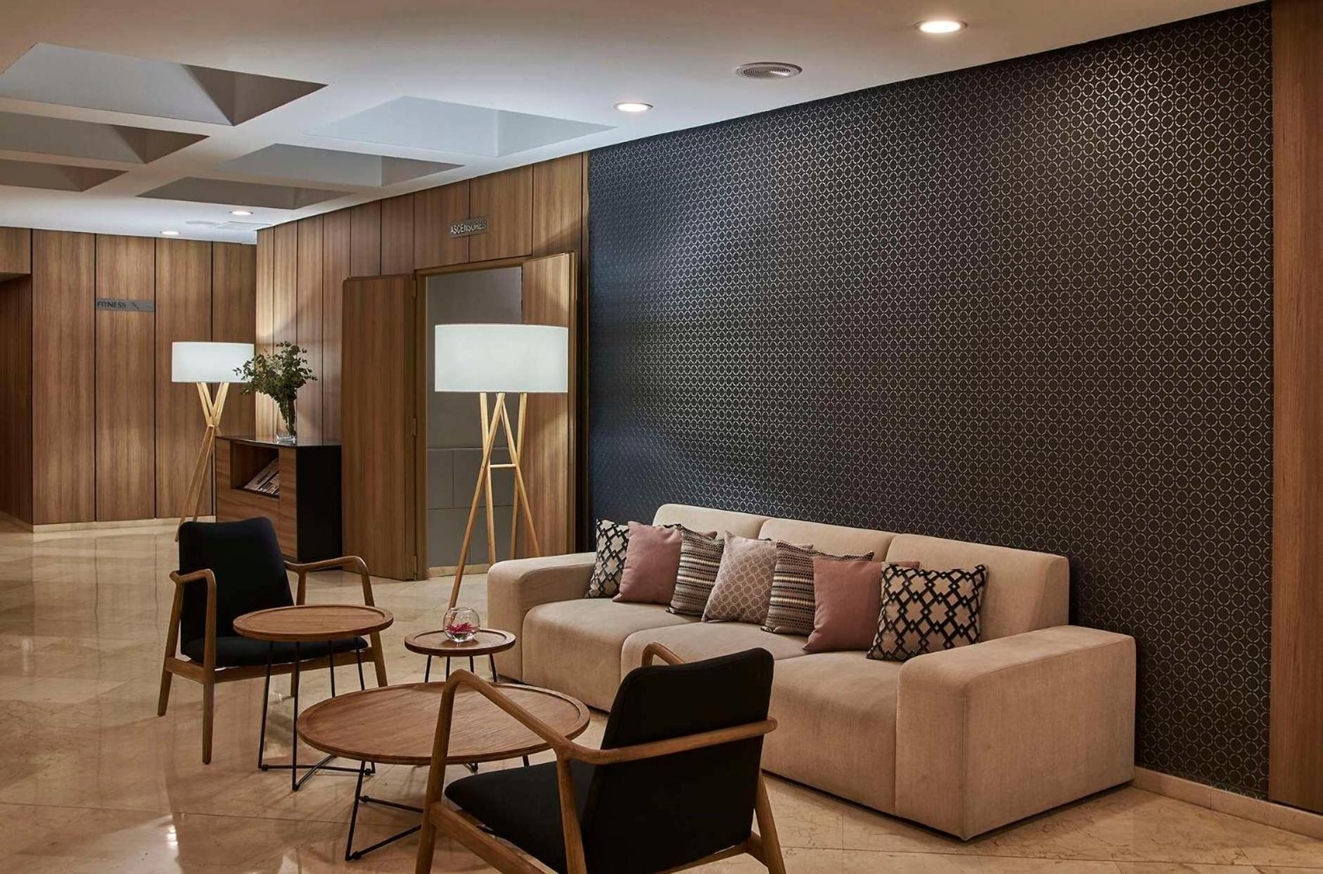 Hotel Nh Ciudad De Valenza
